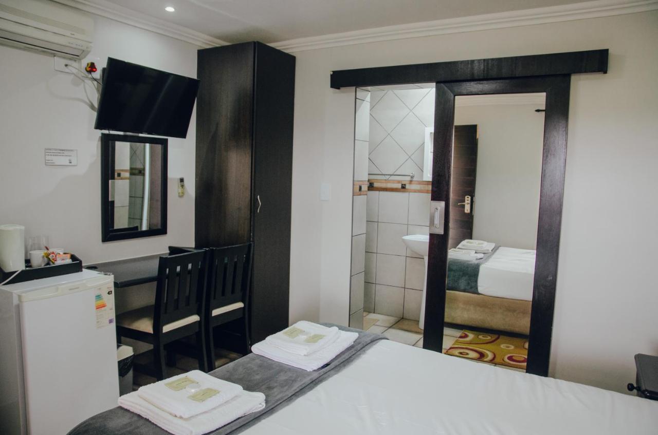 Towers Lodge بوكسبرغ المظهر الخارجي الصورة