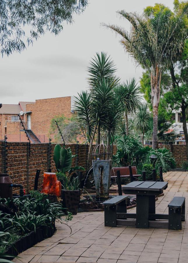 Towers Lodge بوكسبرغ المظهر الخارجي الصورة